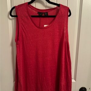 Short sleeves 100 % linen blouse red by Tahari size XL made in Vietnam